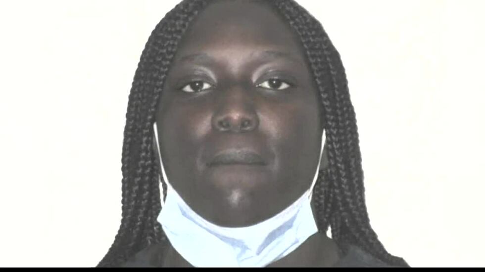 Court records reveal troubled past for accused cop killer, Tamara McLoyd
