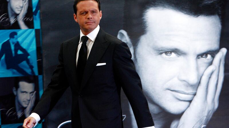 Luis Miguel y Paloma Cuevas se casan